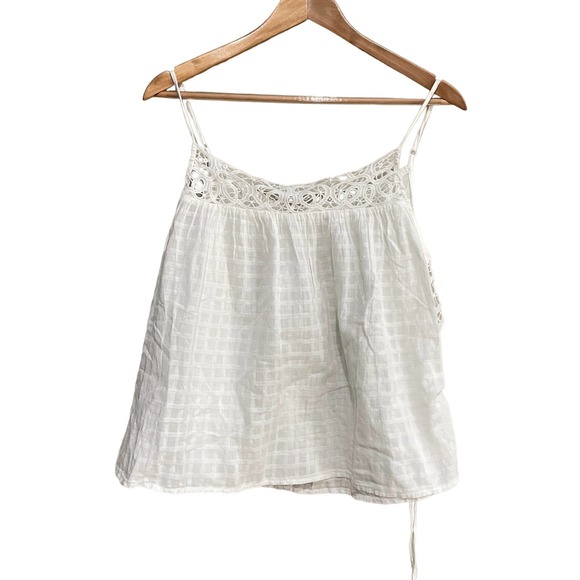 American eagle top size large solid white crochet detail new - Picture 1 of 5